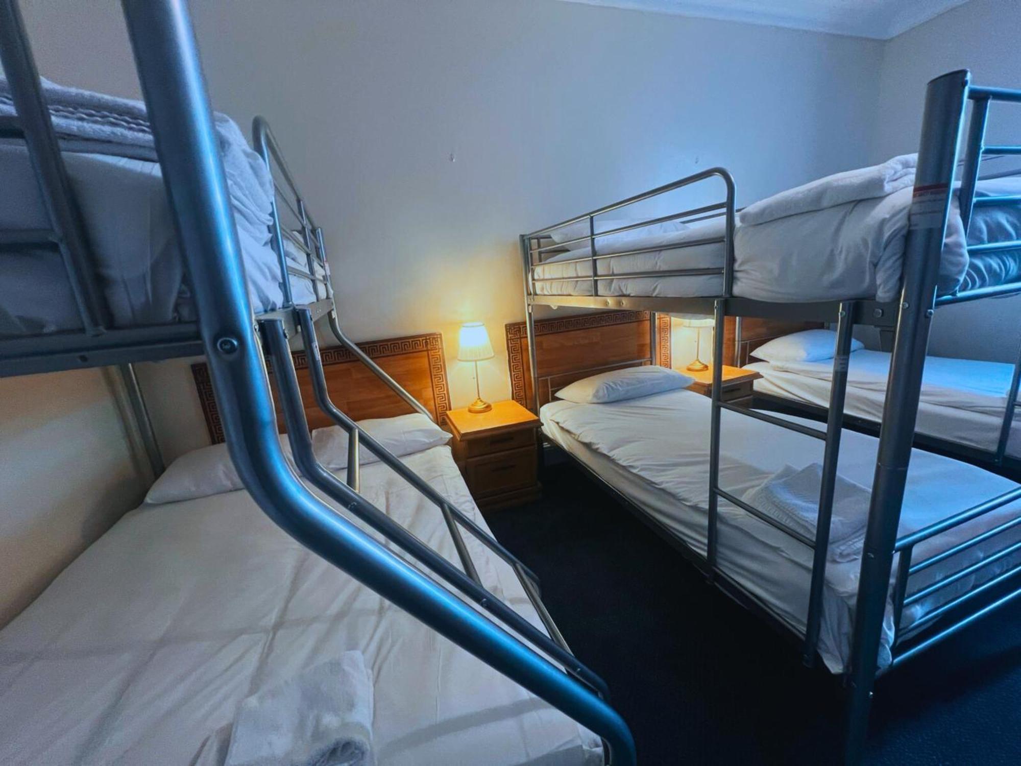 לונדון Helen'S Hotel Near Wembley מראה חיצוני תמונה