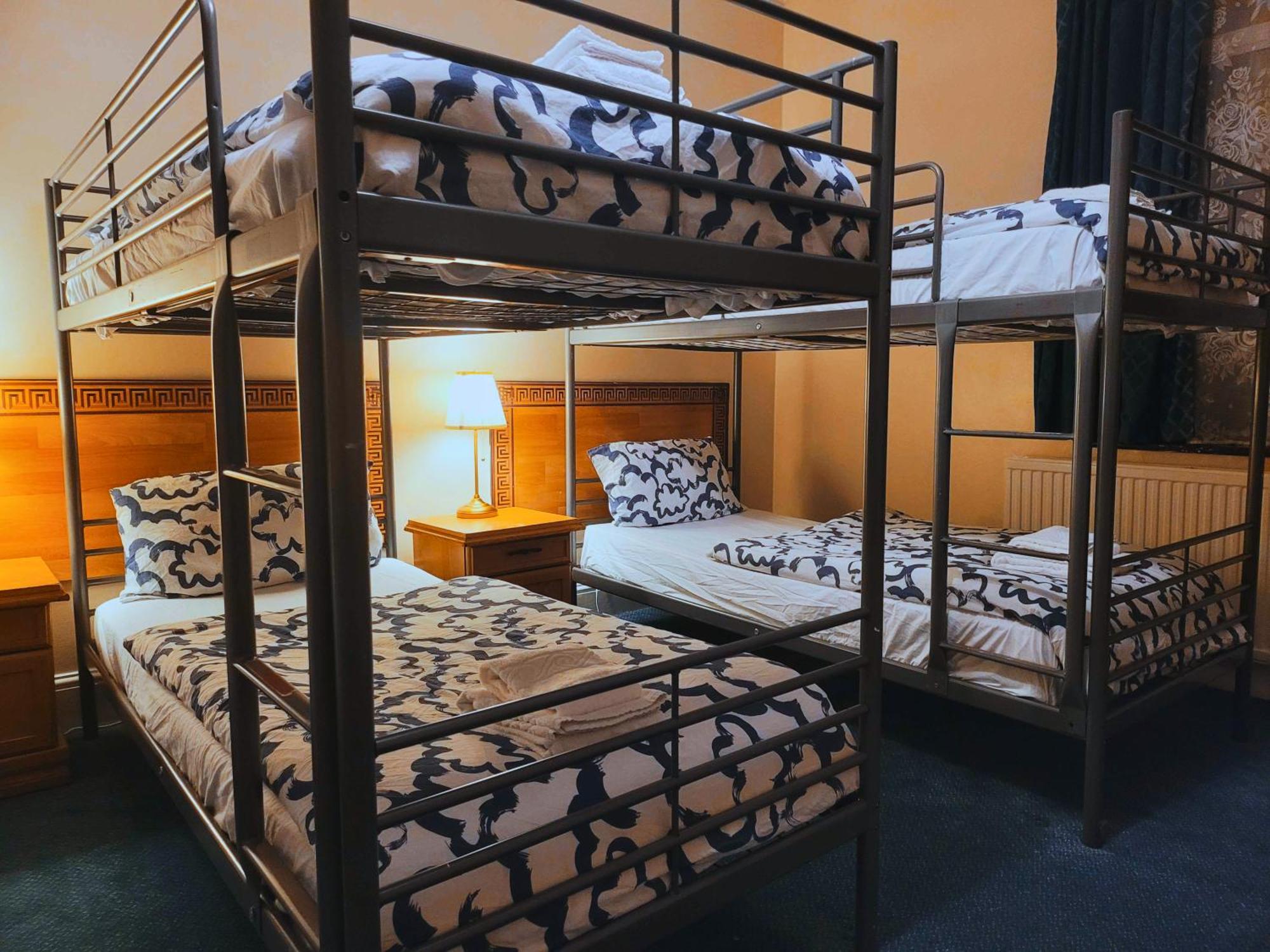 לונדון Helen'S Hotel Near Wembley מראה חיצוני תמונה