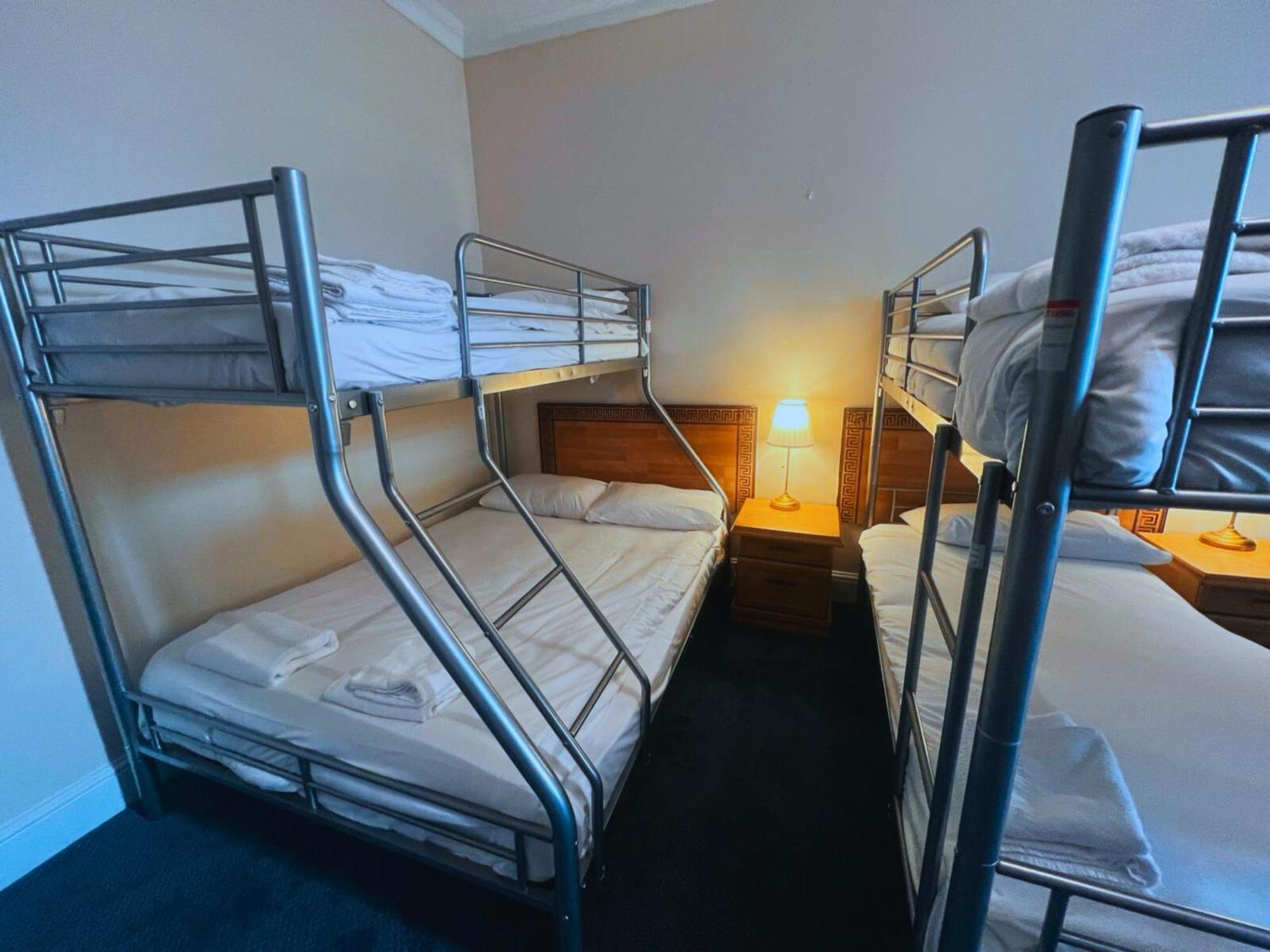 לונדון Helen'S Hotel Near Wembley מראה חיצוני תמונה